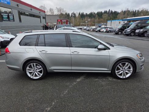 Used 2015 Volkswagen Golf TDI SEL image 8