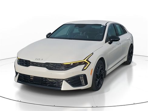 Certified 2025 Kia K5 GT-Line image 2