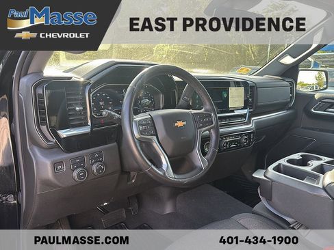 Certified 2022 Chevrolet Silverado 1500 LT AWD/4WD image 15