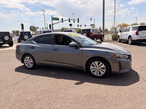 Used 2024 Nissan Sentra S FWD image 7