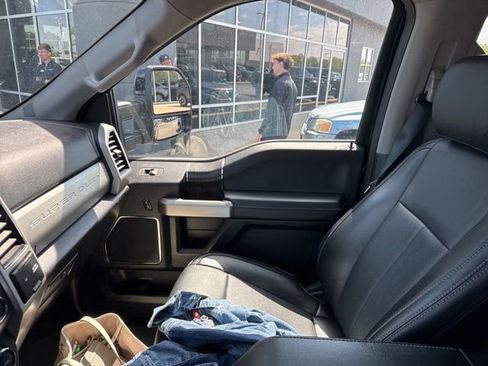 Used 2021 Ford F350 Lariat w/ Lariat Value Package AWD/4WD image 24