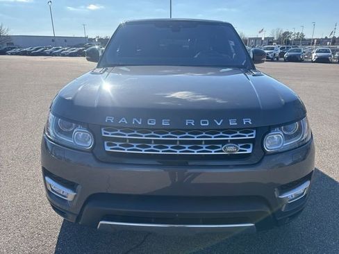 Used 2017 Land Rover Range Rover Sport HSE image 8