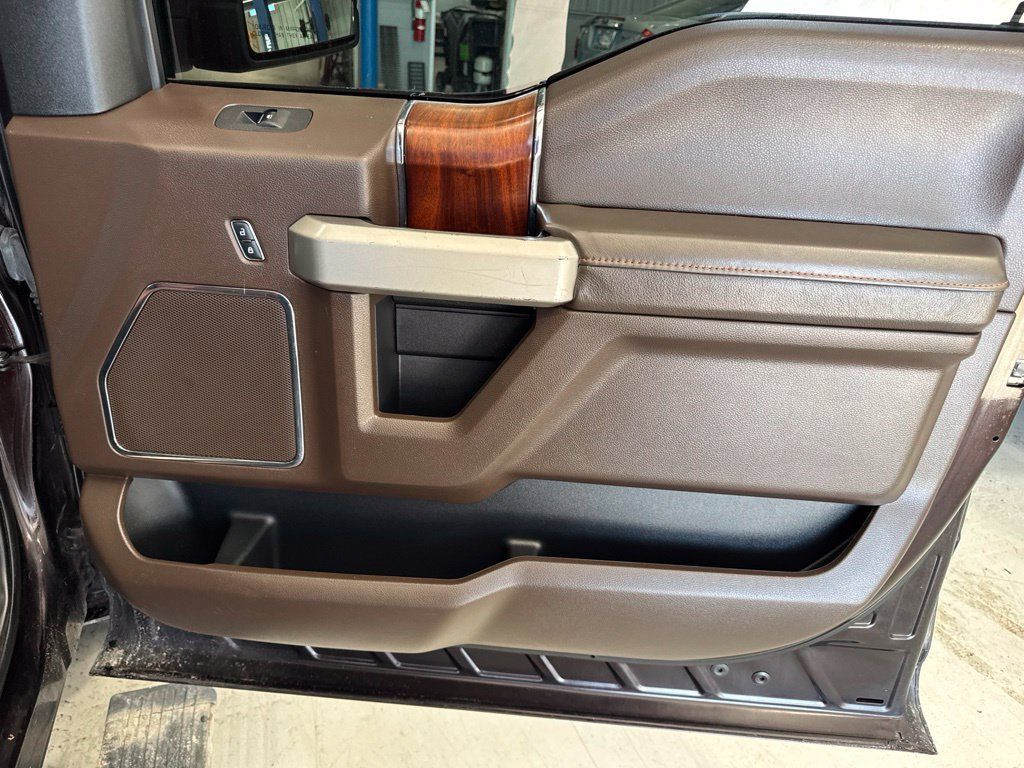 Used 2019 Ford F150 King Ranch w/ Equipment Group 601A Luxury AWD/4WD image 26