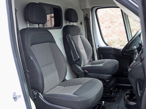 Used 2018 RAM ProMaster 2500 w/ Mopar Trailer Tow Group image 19