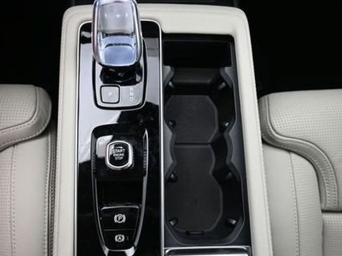 New 2026 Volvo XC90 T8 Ultra AWD/4WD image 12