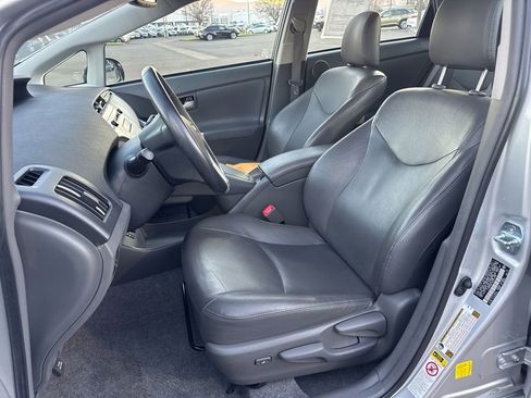 Used 2011 Toyota Prius One image 10