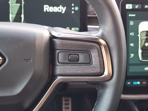 Used 2023 Rivian R1S Launch Edition Quad AWD/4WD image 19