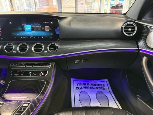 Used 2023 Mercedes-Benz E 350 Sedan image 21