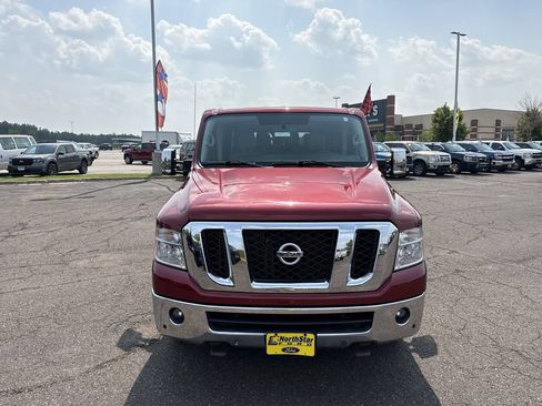 Used 2016 Nissan NV 3500 SL RWD image 3