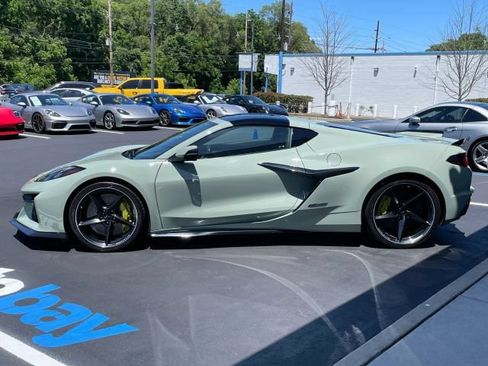 Used 2024 Chevrolet Corvette E-Ray AWD/4WD image 14
