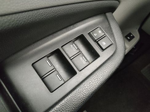 Used 2016 Honda Pilot EX-L image 27