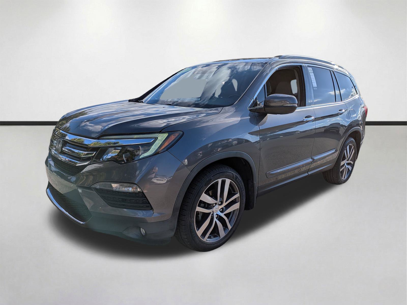 Used 2016 Honda Pilot Elite image 8