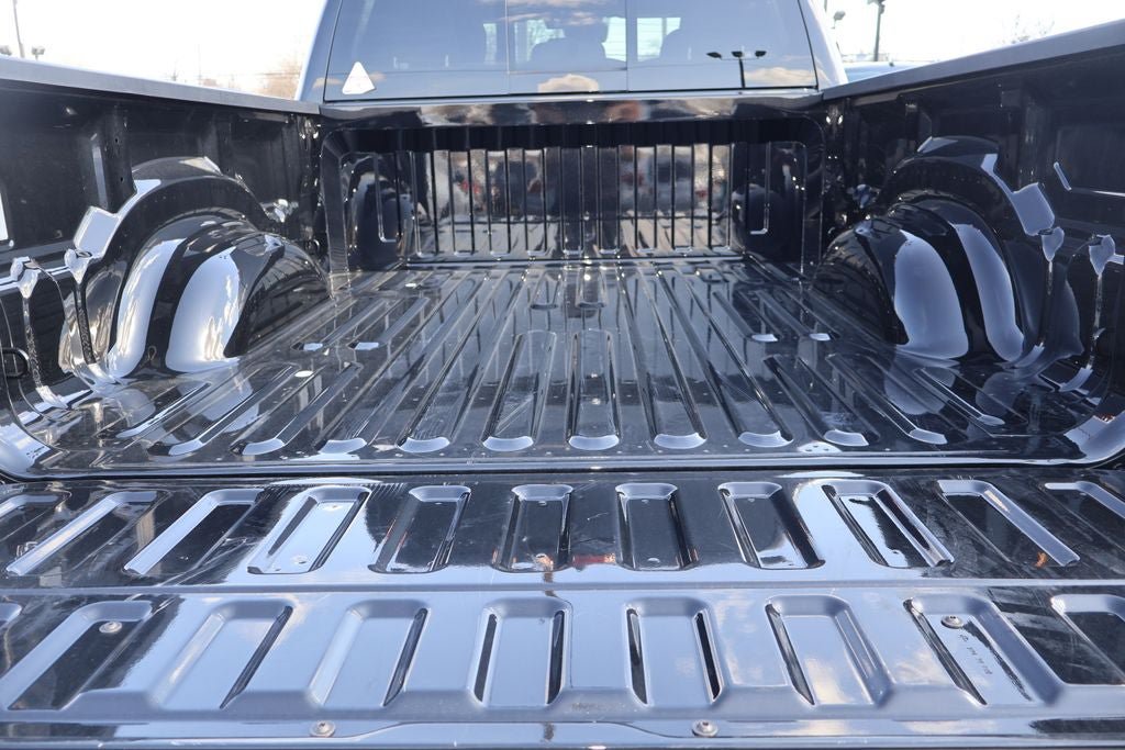 Used 2025 RAM 1500 Big Horn AWD/4WD image 6