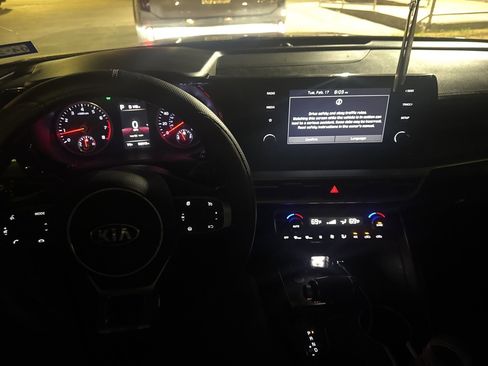 Used 2021 Kia K5 GT-Line image 11