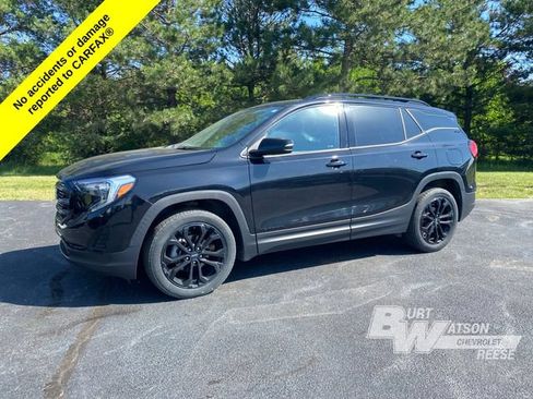 Used 2020 GMC Terrain SLE w/ Driver Convenience Package AWD/4WD image 3