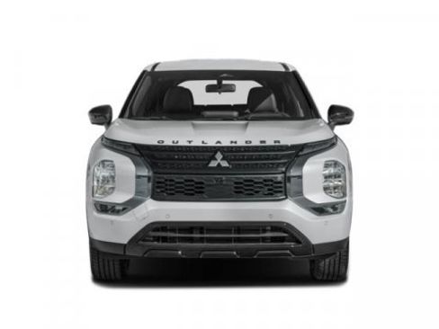Used 2023 Mitsubishi Outlander SE Black Edition image 4
