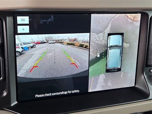 Used 2023 Ford Bronco Wildtrak image 18