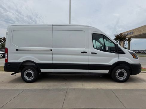 New 2026 Ford Transit 250 148 Medium Roof RWD image 51
