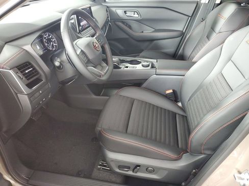 New 2026 Nissan Rogue Rock Creek image 11