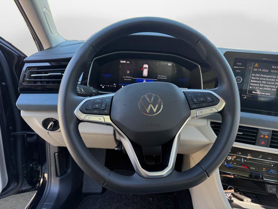 Certified 2026 Volkswagen Jetta SE FWD image 10