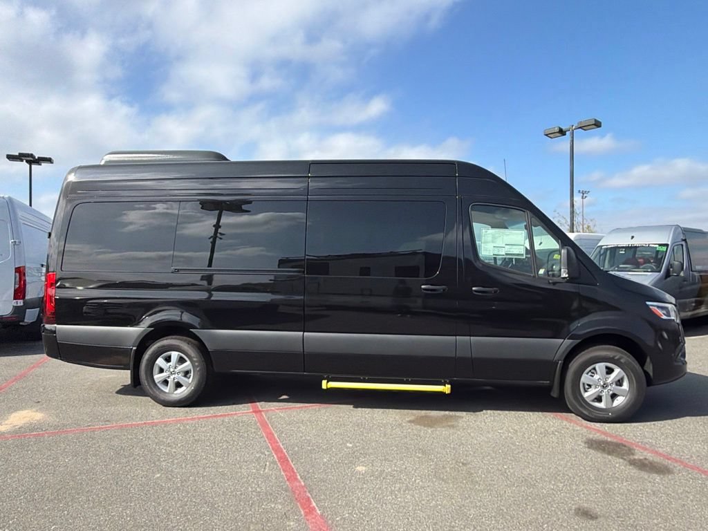 New 2026 Mercedes-Benz Sprinter 2500 image 6