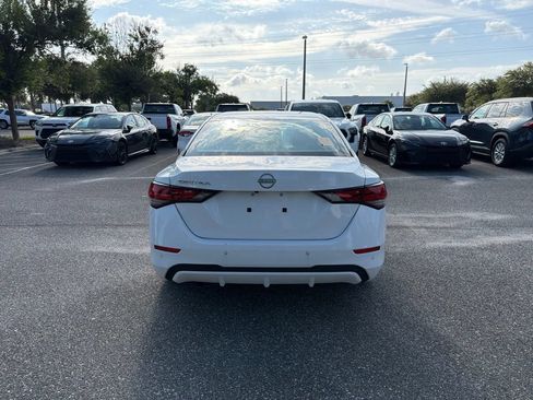 Used 2024 Nissan Sentra S FWD image 4