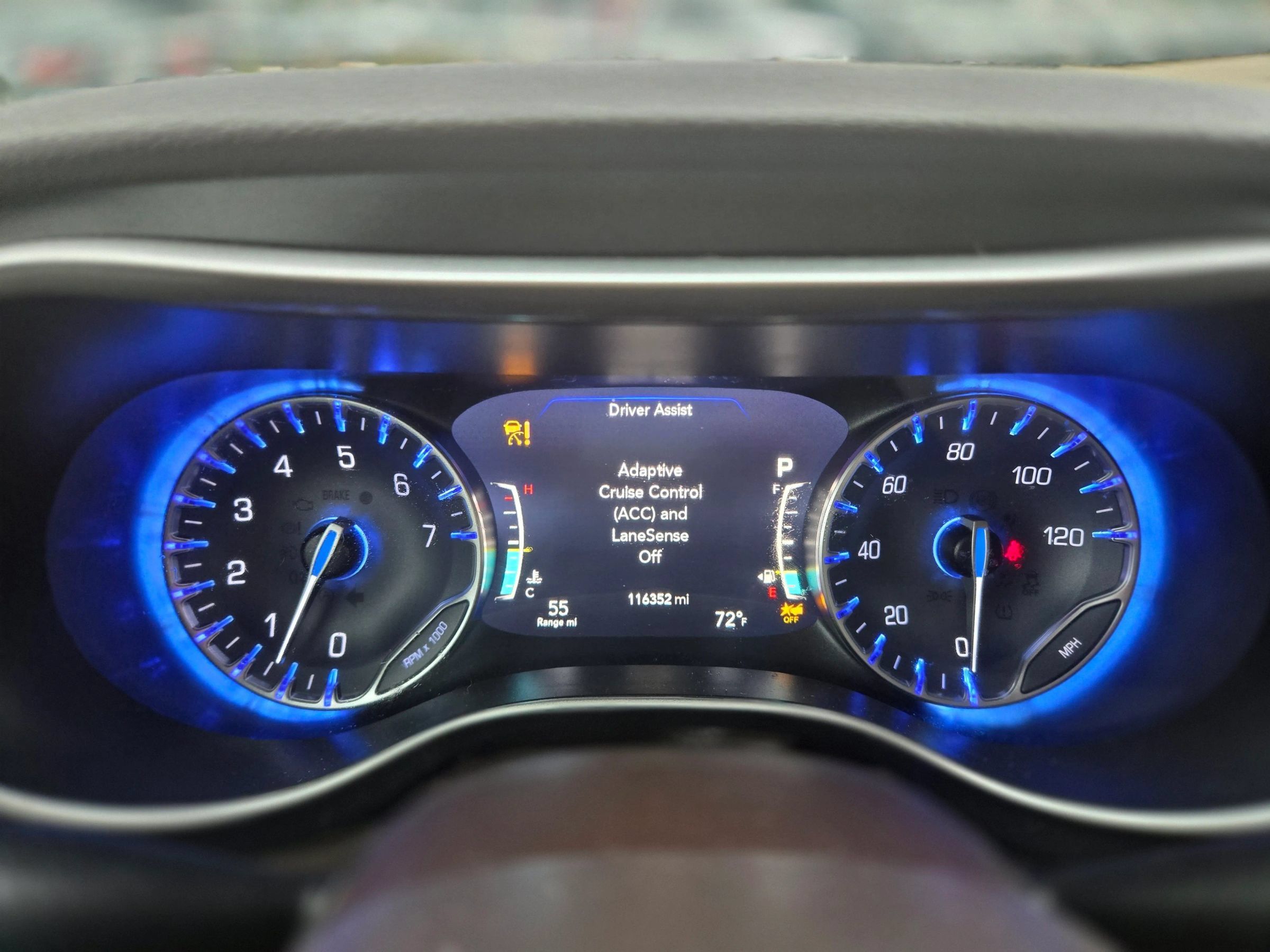 Used 2021 Chrysler Pacifica Touring-L FWD image 15