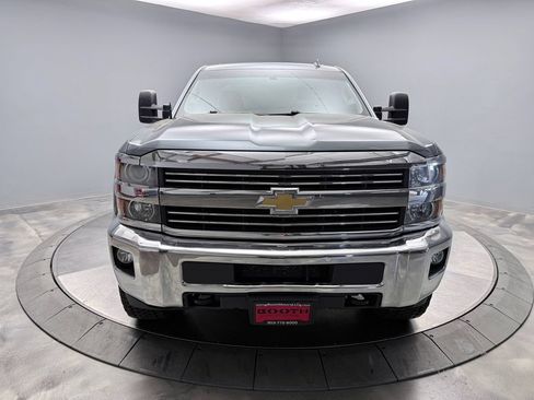 Used 2015 Chevrolet Silverado 2500 LT w/ LT Convenience Package AWD/4WD image 2