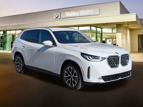 New 2026 BMW X3 xDrive30 w/ Convenience Package image 1