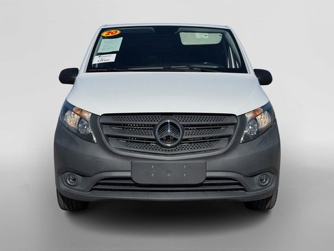 Used 2020 Mercedes-Benz Metris image 8