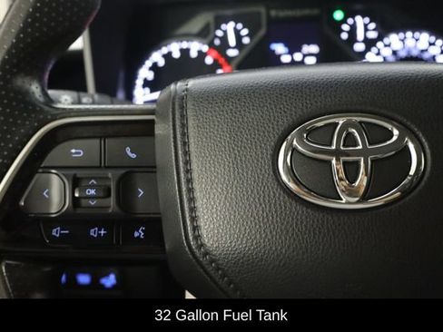 Used 2023 Toyota Tundra SR5 w/ SR5 Convenience Package AWD/4WD image 8