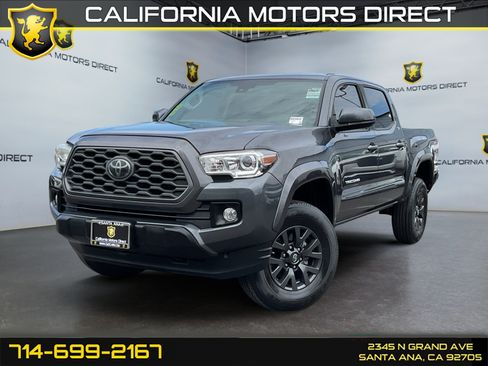 Used 2021 Toyota Tacoma SR5 AWD/4WD image 1