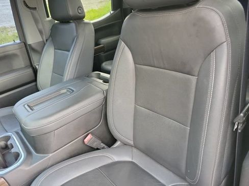 Used 2021 Chevrolet Silverado 1500 RST w/ Convenience Package II AWD/4WD image 14