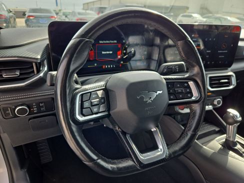 Used 2024 Ford Mustang Premium image 17