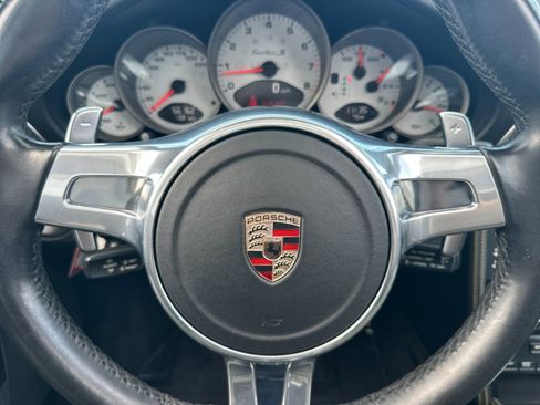 Used 2011 Porsche 911 Turbo S image 18