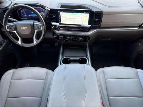 Used 2024 Chevrolet Silverado 3500 LTZ w/ LTZ Convenience Package image 15