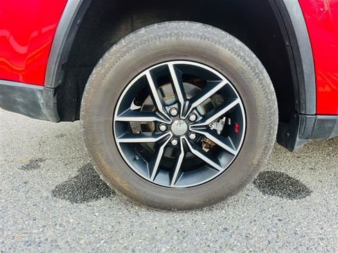 Used 2017 Jeep Grand Cherokee Trailhawk image 12