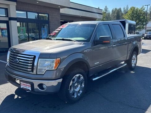 Used 2012 Ford F150 XLT w/ XTR Pkg image 2