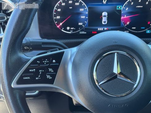 Used 2025 Mercedes-Benz CLA 250 4MATIC image 21