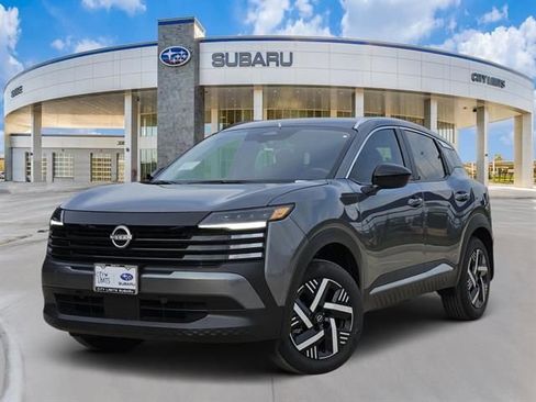 Used 2026 Nissan Kicks SV w/ Illumination Package image 1