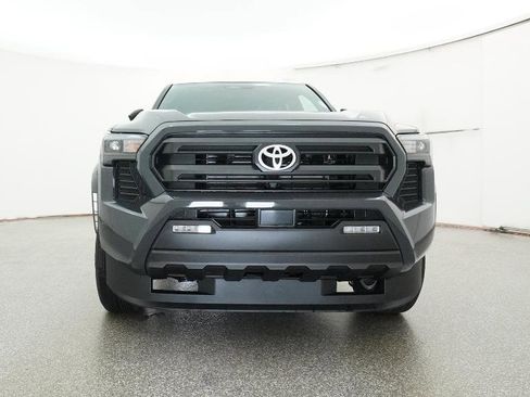 New 2025 Toyota Tacoma SR5 image 3