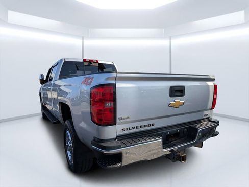 Used 2016 Chevrolet Silverado 2500 LTZ w/ Duramax Plus Package AWD/4WD image 5