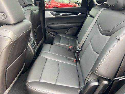 Certified 2025 Cadillac XT5 Premium Luxury image 24