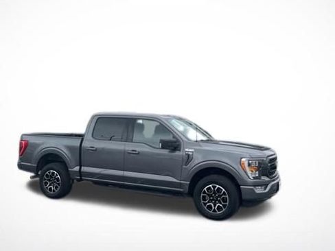 Used 2022 Ford F150 XLT w/ Equipment Group 302A High image 8