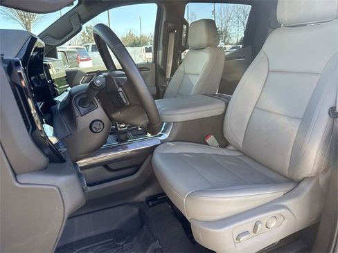 Used 2025 Chevrolet Silverado 1500 LTZ w/ LTZ Premium Package image 25