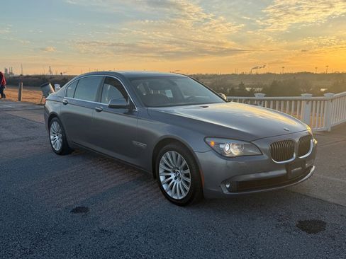 Used 2012 BMW 750Li xDrive image 1