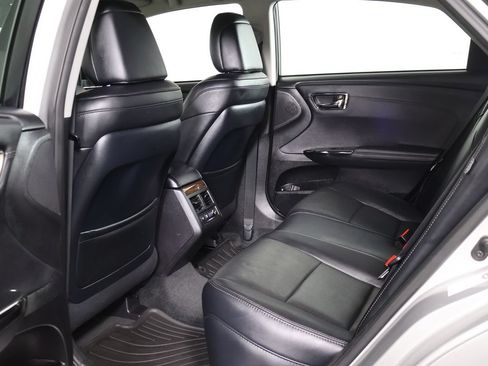 Used 2014 Toyota Avalon Limited FWD image 46