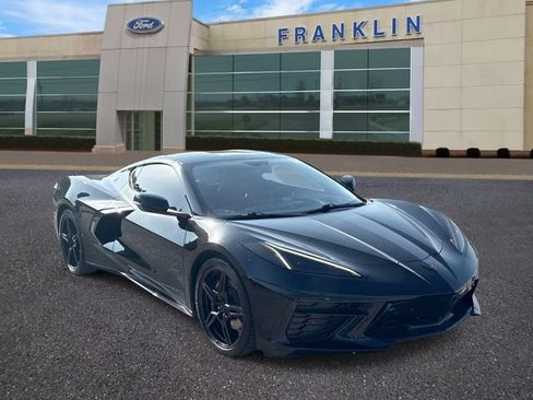Used 2021 Chevrolet Corvette Stingray Preferred Cpe w/ Engine Appearance Package RWD image 1