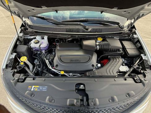 New 2026 Chrysler Voyager LX image 20