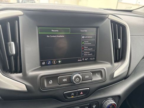 Certified 2023 GMC Terrain SLE w/ Driver Convenience Package image 18